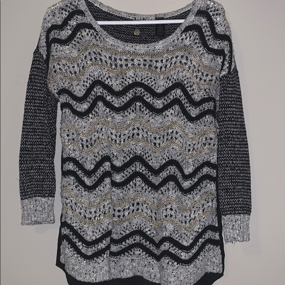 BKE Boutqiue sweater